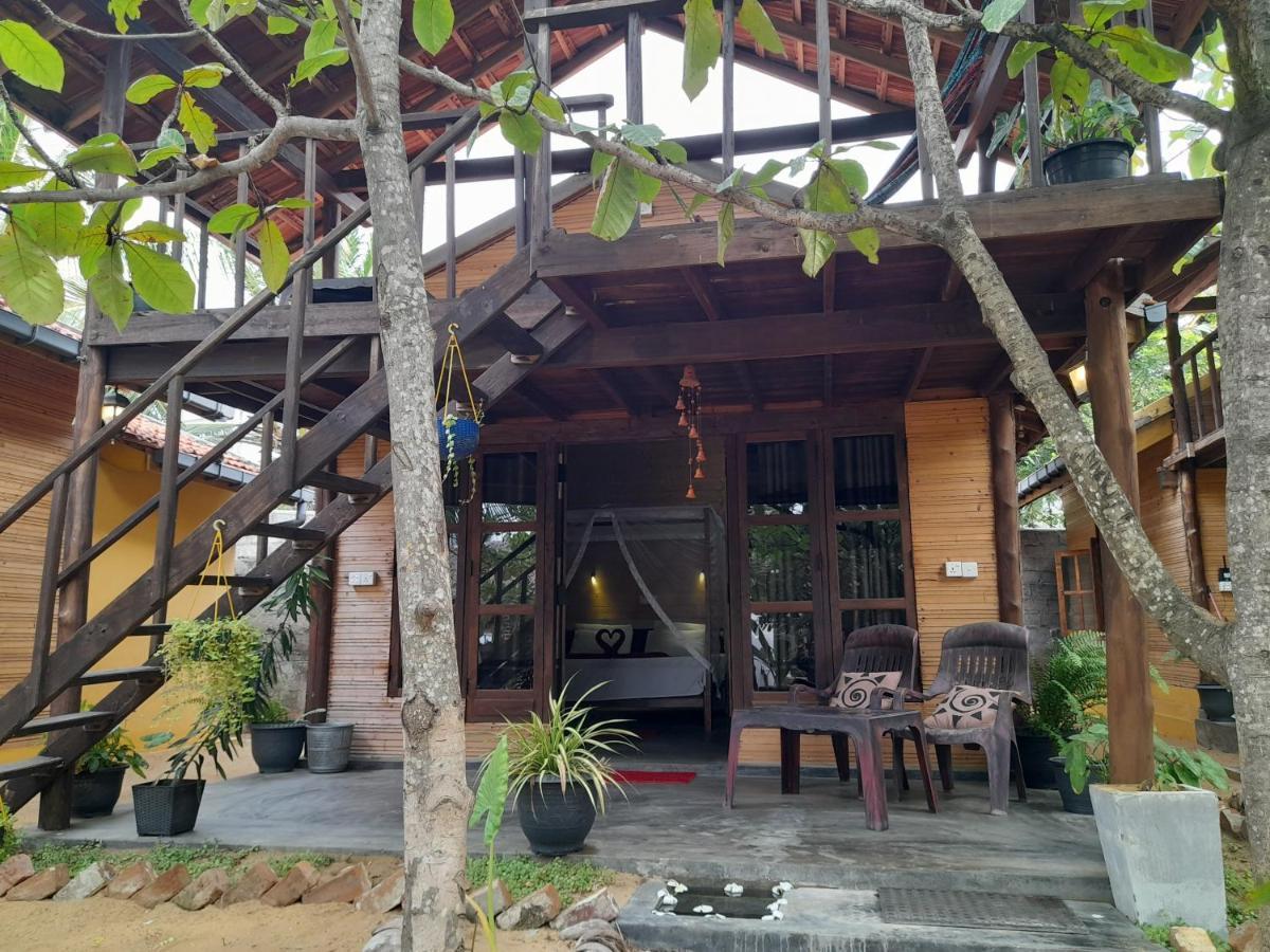 Golden Beach Chalets Arugam Bay Εξωτερικό φωτογραφία