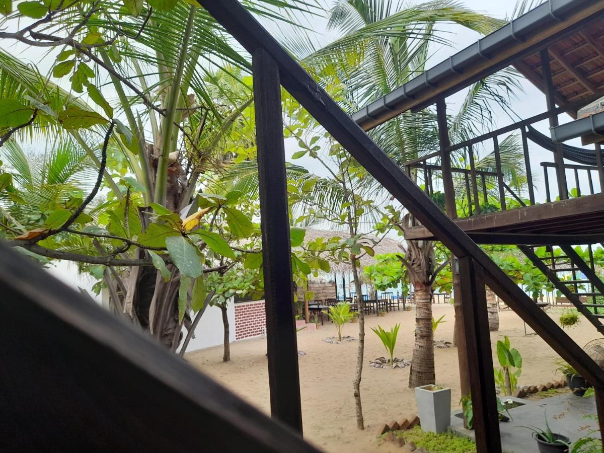 Golden Beach Chalets Arugam Bay Εξωτερικό φωτογραφία