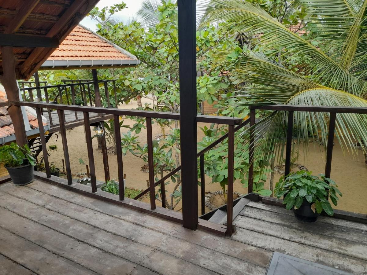 Golden Beach Chalets Arugam Bay Εξωτερικό φωτογραφία
