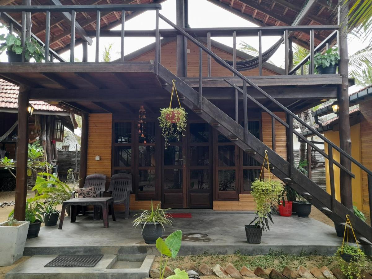 Golden Beach Chalets Arugam Bay Εξωτερικό φωτογραφία