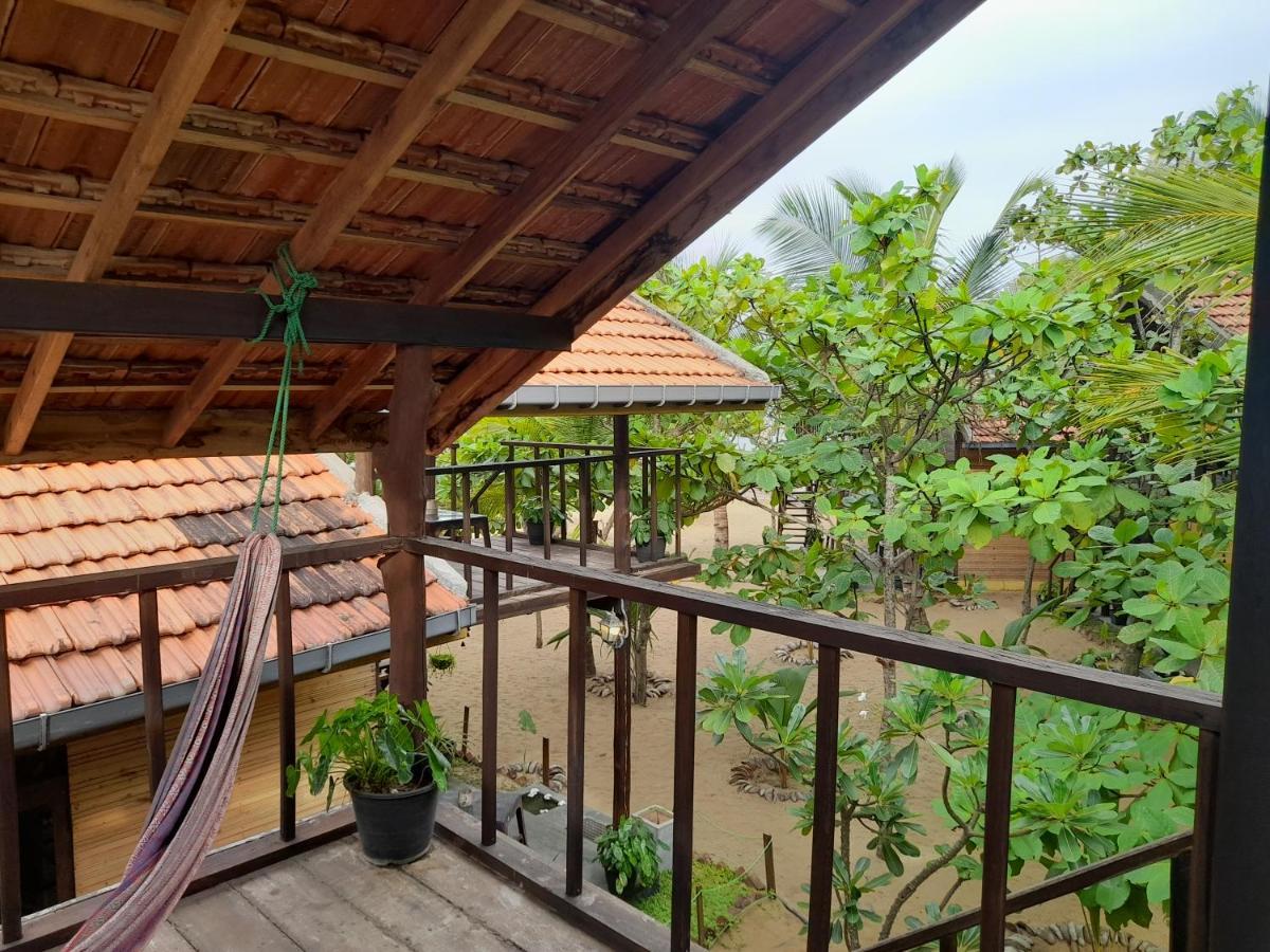 Golden Beach Chalets Arugam Bay Εξωτερικό φωτογραφία