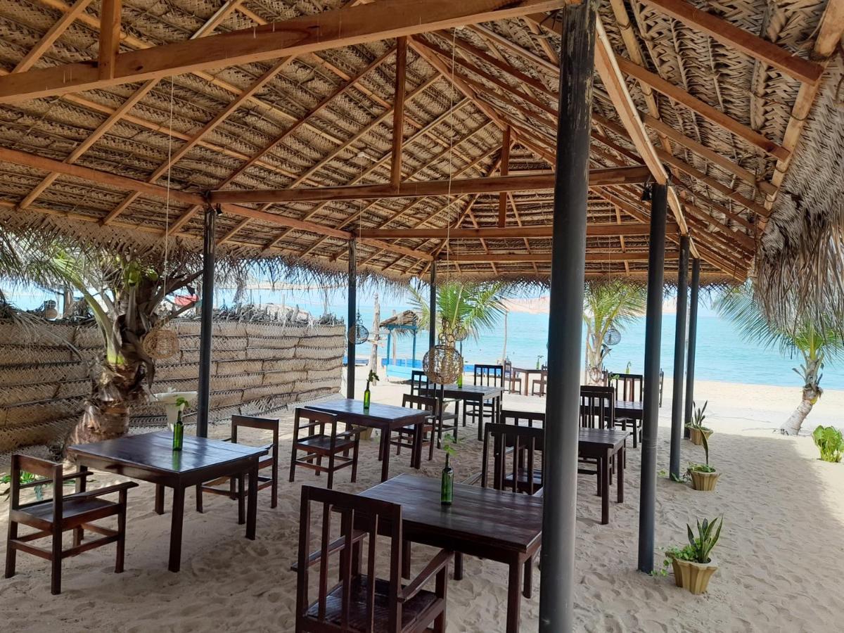 Golden Beach Chalets Arugam Bay Εξωτερικό φωτογραφία