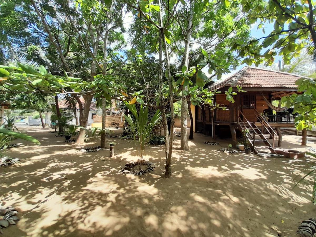 Golden Beach Chalets Arugam Bay Εξωτερικό φωτογραφία
